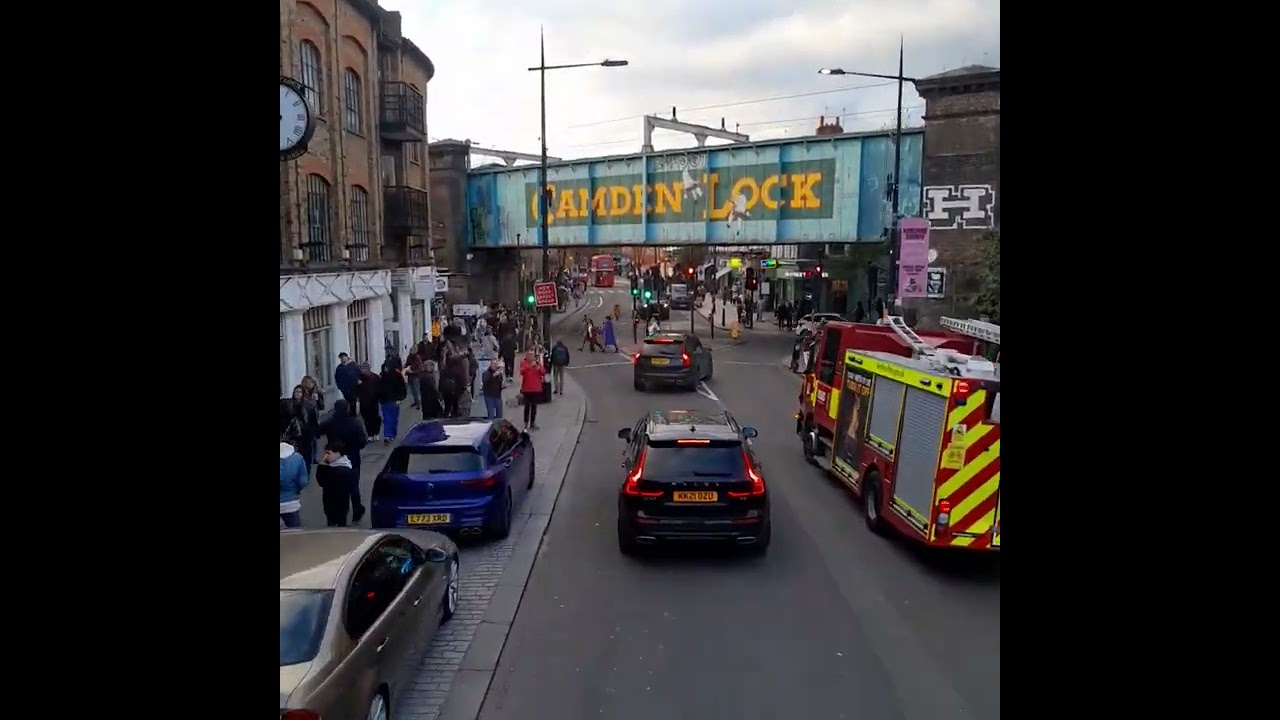 Camden Town on board RT2293