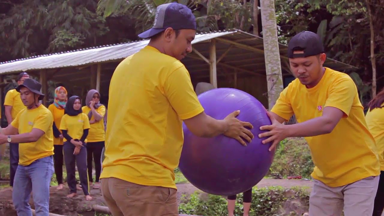 Employee Gathering BNI Cabang Surakarta - De Jogja Adventure - Outbound Ledok Sambi