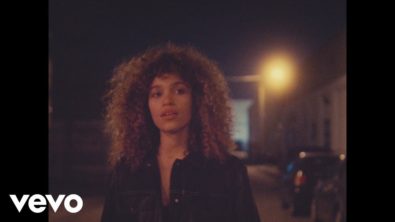 Izzy Bizu - Lights On (Official Video)