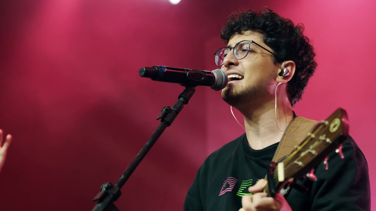 DIGNO É O SENHOR + DIGNO DE TUDO + A ELE A GLÓRIA // Leo Rezende (Cover Ao Vivo)