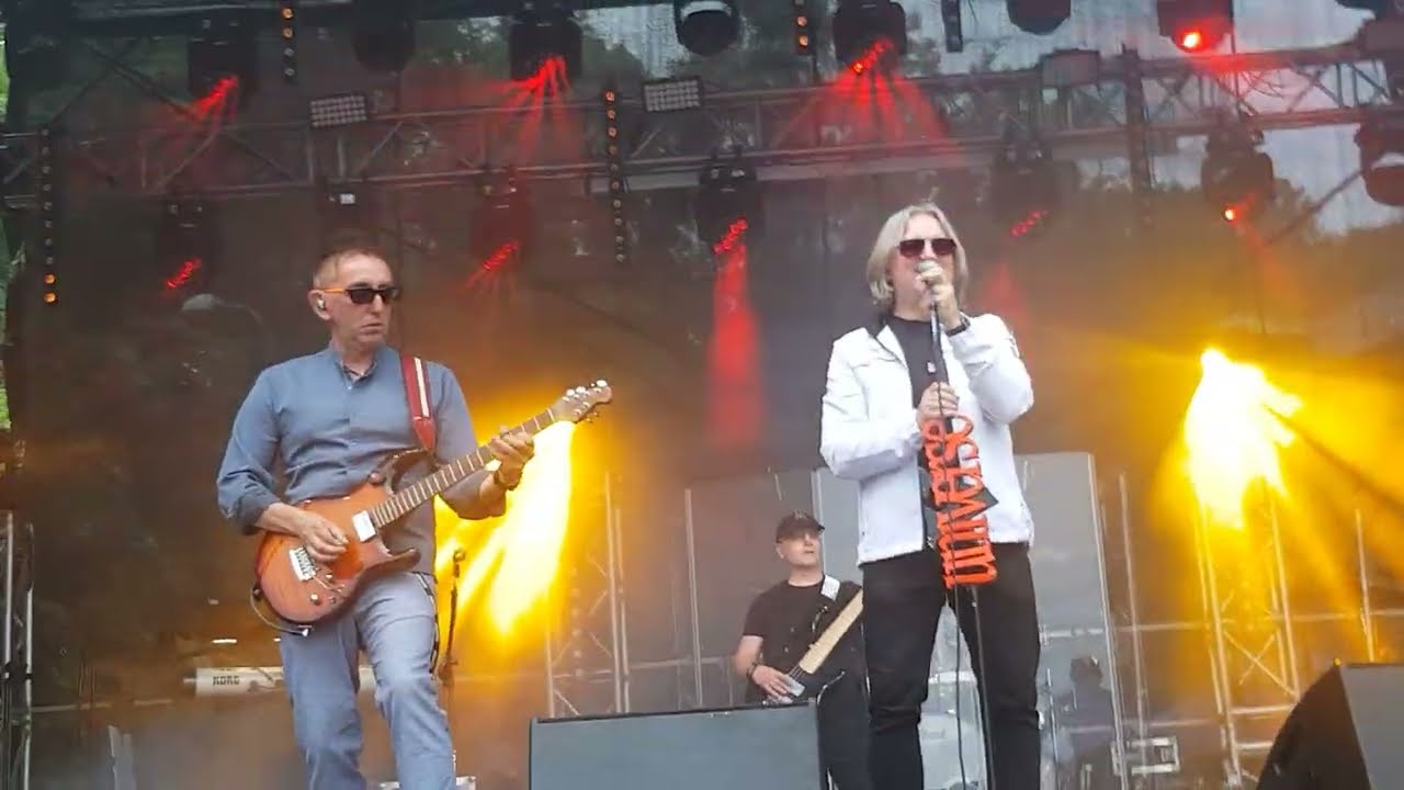 Zesp&oacute;ł 