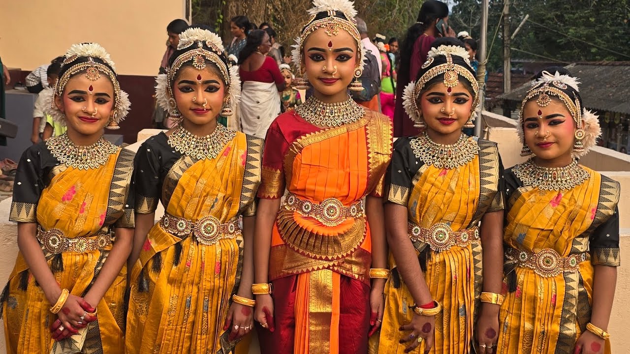 മയിൽ നടനവുമായി ചിലങ്കയിലെ മിടുക്കികൾ 🧿🦚 | അമേയ, ഗൗരി, അനുഷ, ദിയ & ദേവി പ്രിയ 🥰  #peacockdance 