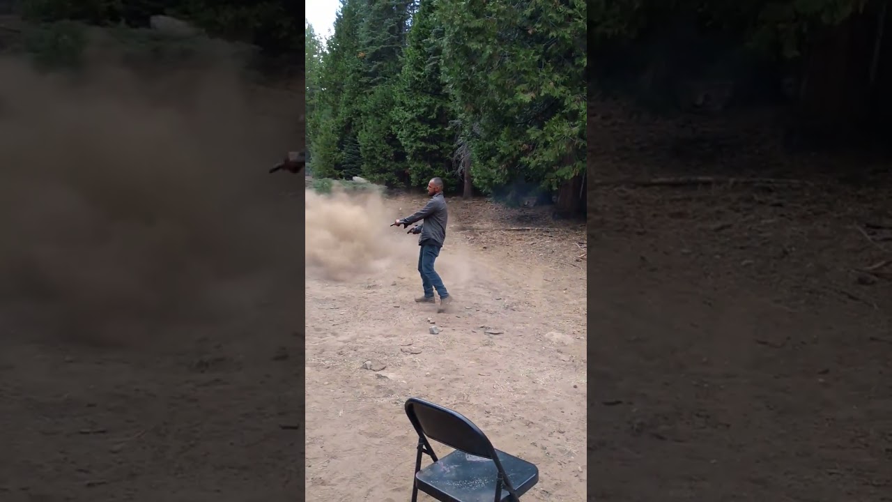 disparando pistolas 22LR BROWNING 1911 Y 9MM PIETRO BERETTA