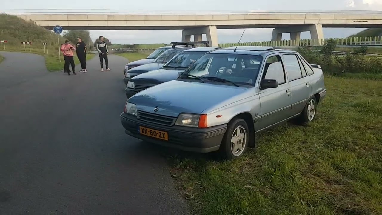 Opel kadett E sedan's