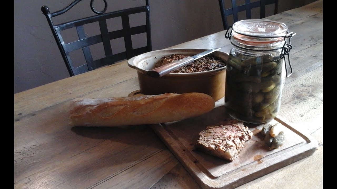 Recette facile et rapide de Terrine de foies de volaille et noisettes