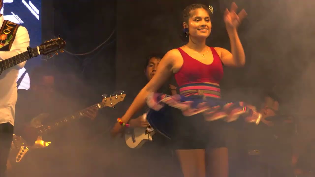 LOS HERMANOS CURI  tema: Sirena Conozcan la hermosa provincia de Chincheros, en Apurímac