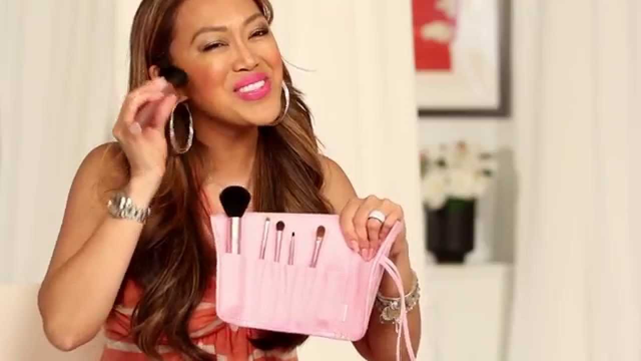 How to Select the Right Makeup Brushes with Mally Roncal!