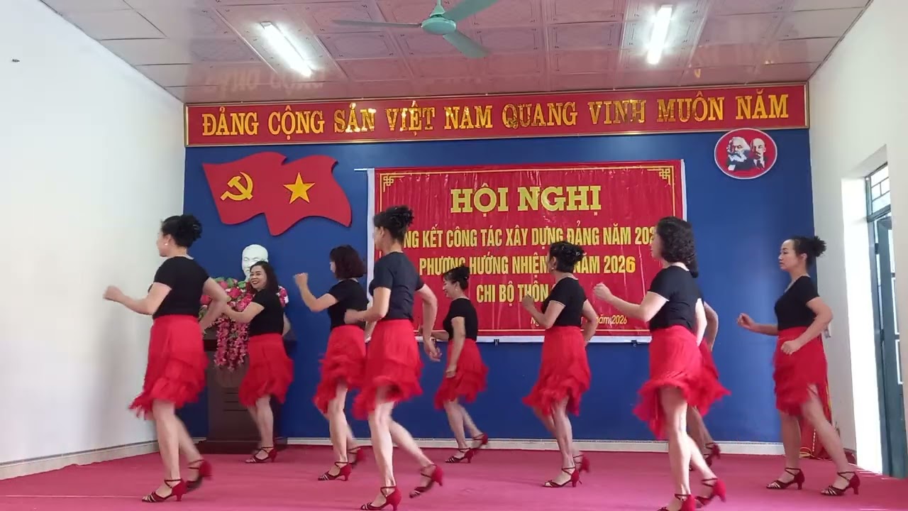 Tổng kết cuối năm 2005. Chi bộ thôn 24 Bản Phủ -Điện biên