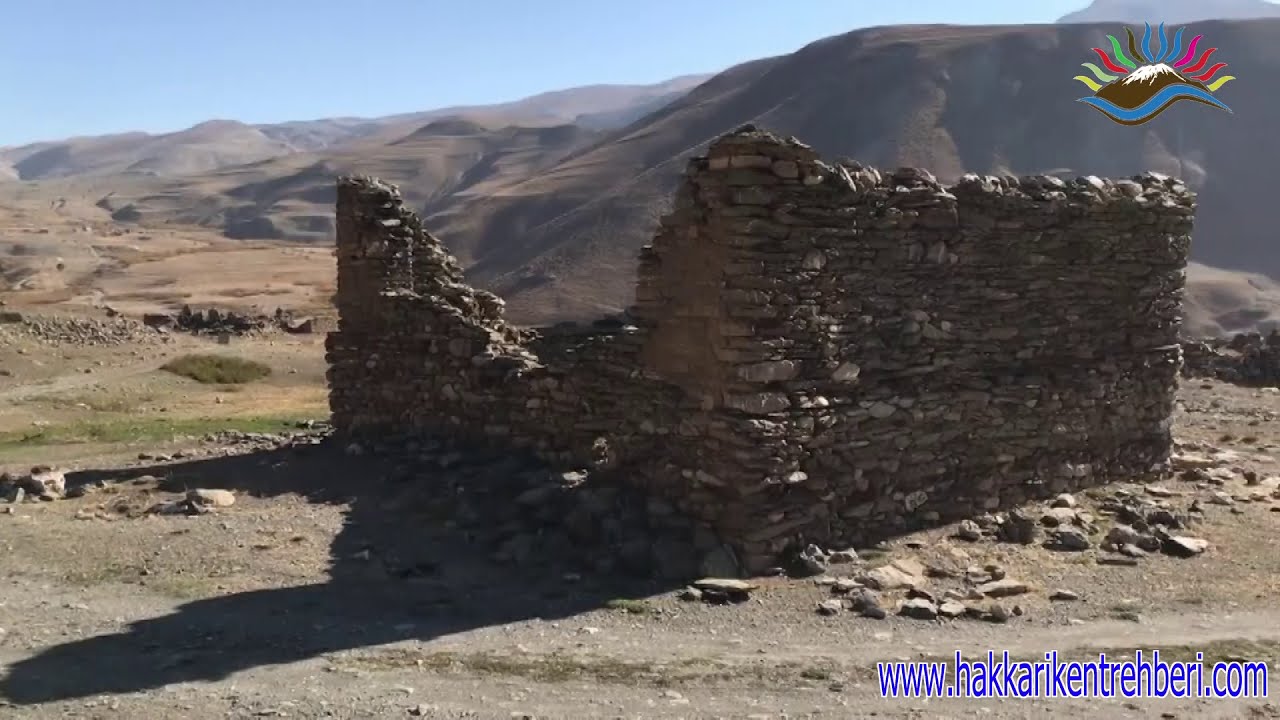 Hakkari  Aksu Köyü Tarihi Evler / Gundê Bileh