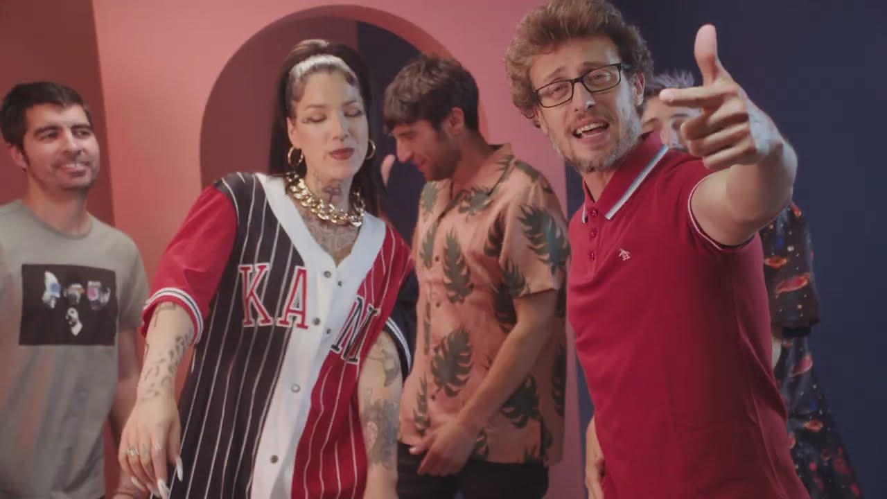 GERTRUDIS AMOR XXL ❤️ Ft. BOUNCE TWICE (Videoclip oficial)
