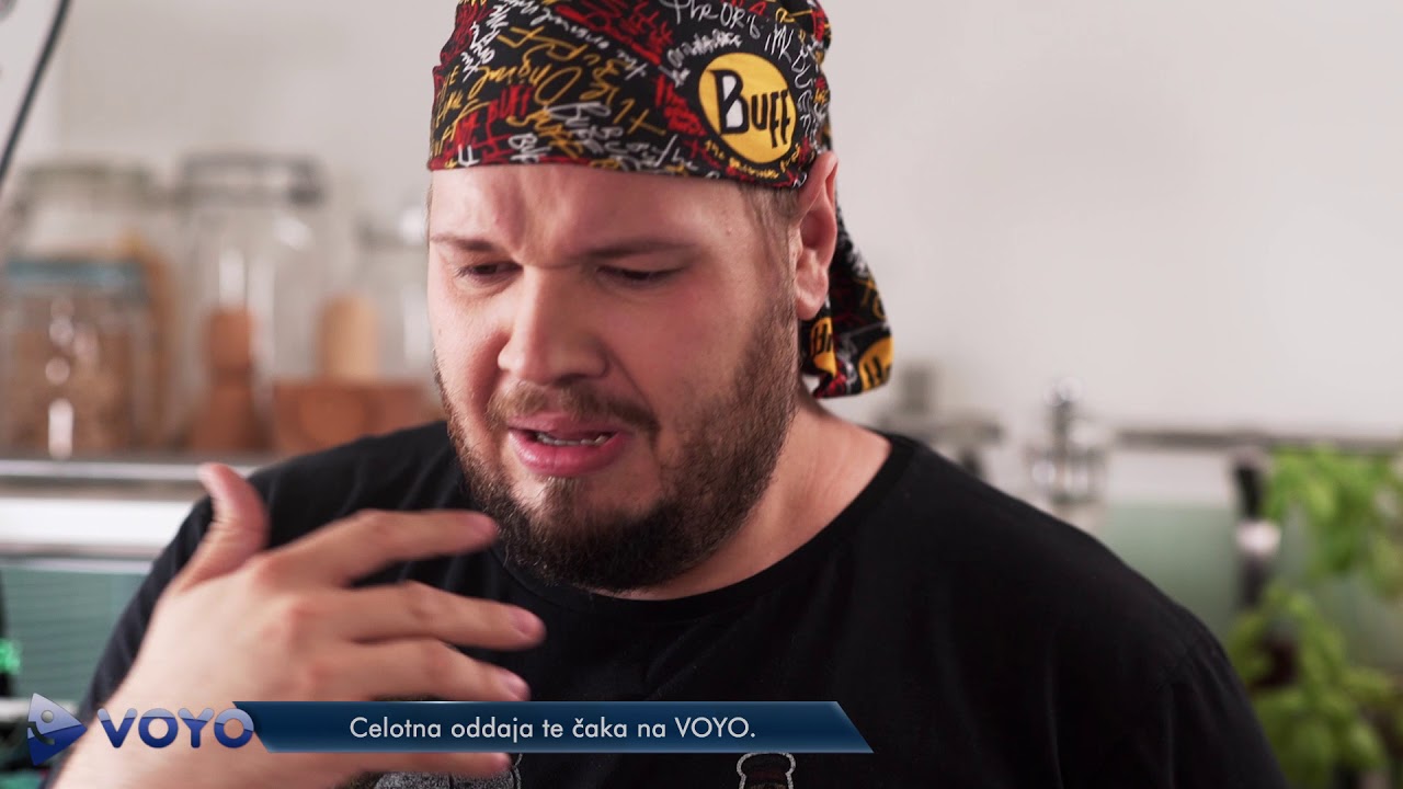 Skečoholiki 2 - 7. oddaja (skeč: Tonc na erotičnem filmu)