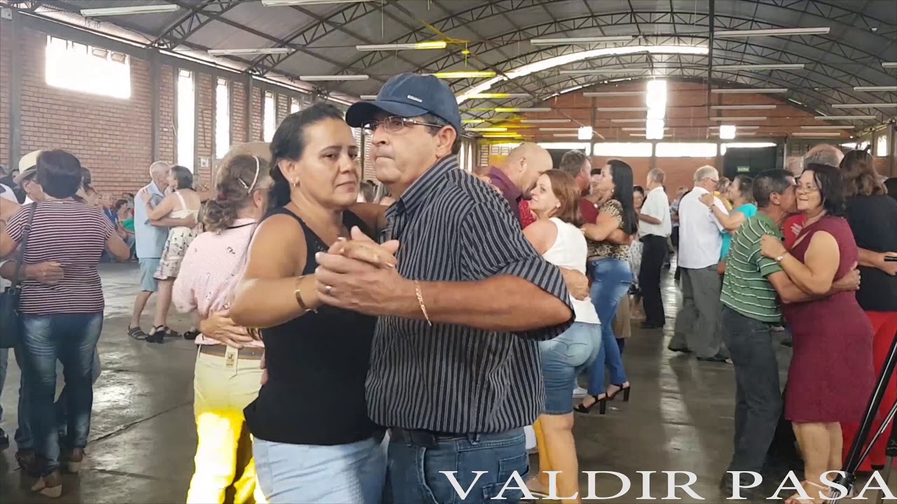 vida de gaucho valdir pasa ao vivo assista  com seus amigos