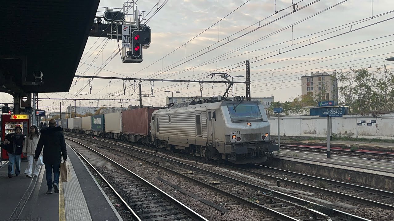 Spot RER-D , Transilien-R , Fret , TER en gare de Villeneuve-Saint-Georges