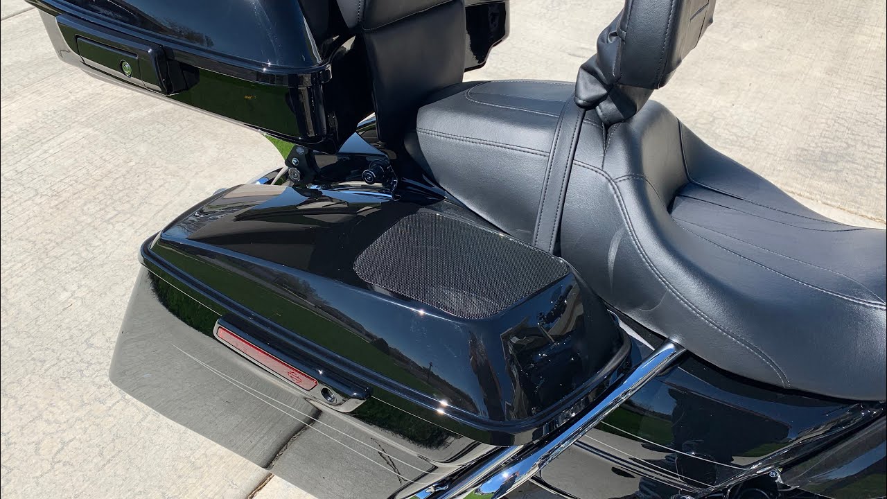 AdvanBlack Speaker Lids