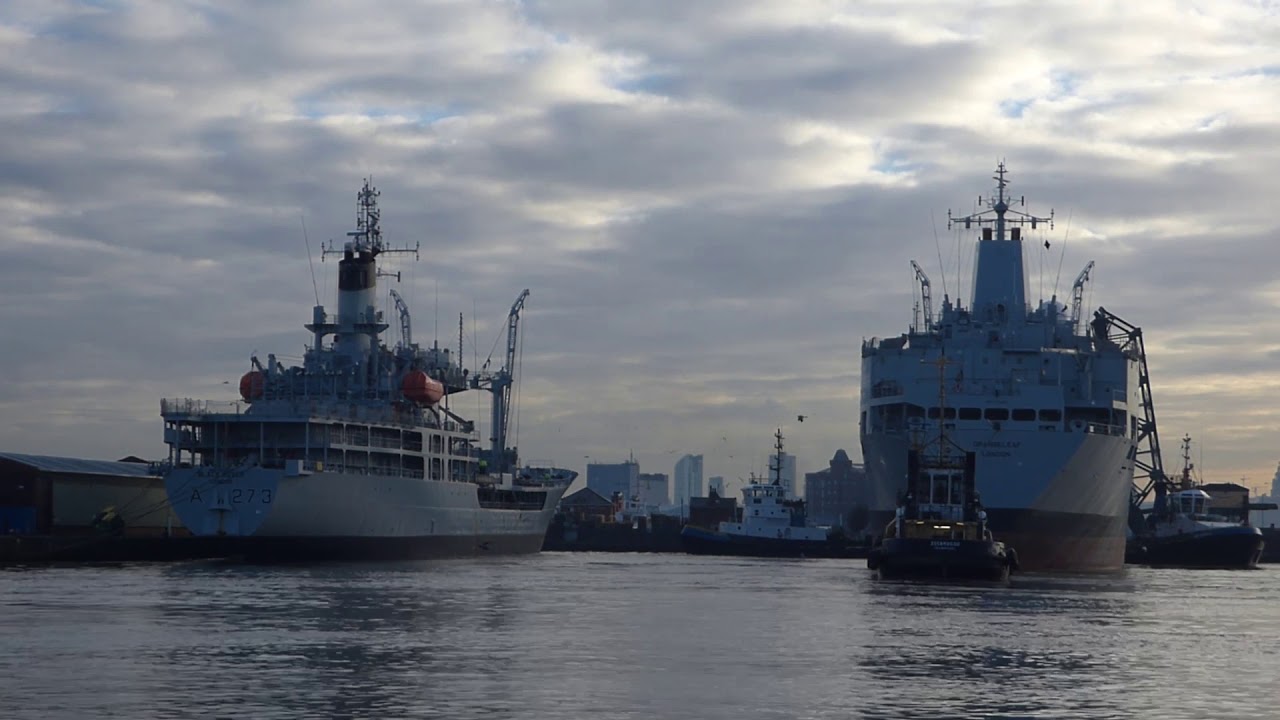 RFA Orangeleaf departs from Birkenhead for the final time
