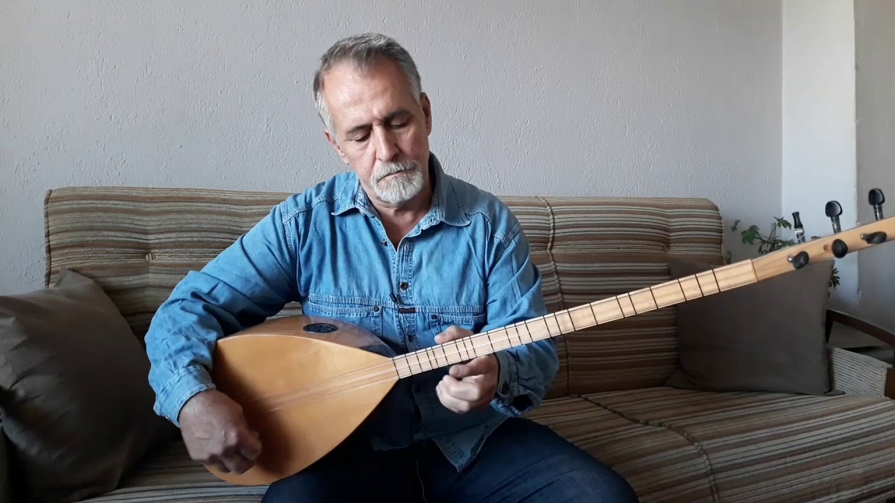 Hastane &Ouml;n&uuml;nde İncir Ağacı - Ali Bener