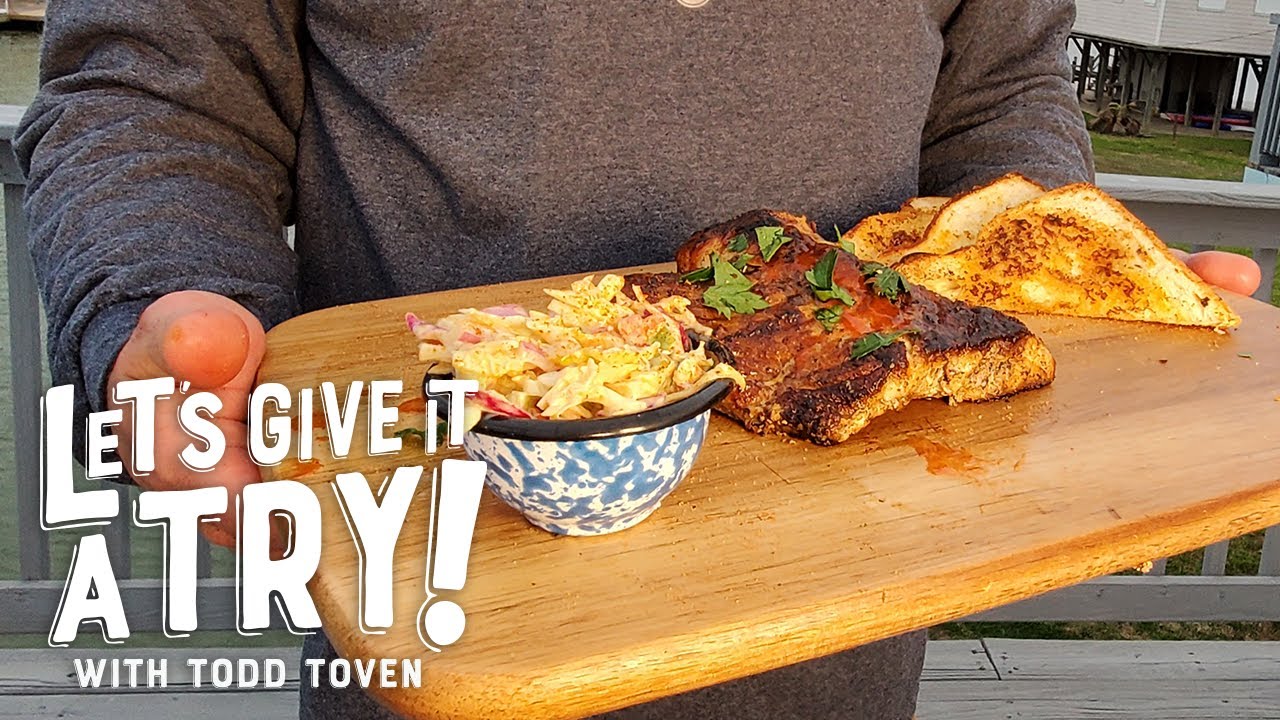 Blackened Redfish with Garlic Toast! | Let's Give it a Try | Blackstone Griddles
