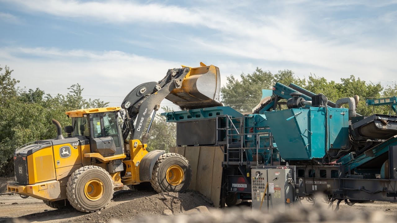 Компания Sustainable Pavement Solutions инвестирует в новое оборудование для очистки дорожных пок...