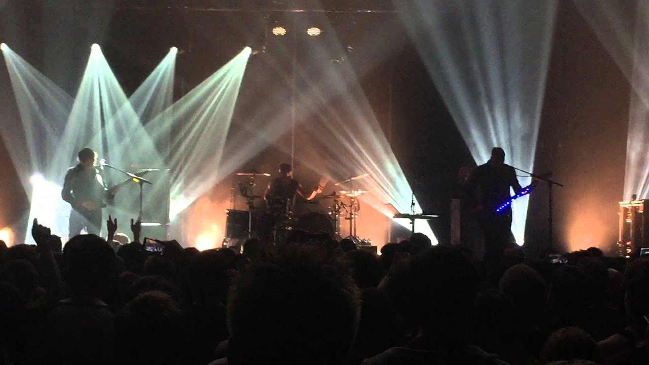 MUSE - NEW SONG - REAPERS - LIVE @ Barrowland, Glasgow 16-03-2015