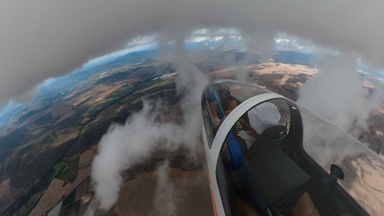Stormsvlei convergence - with Rico in the DG500M