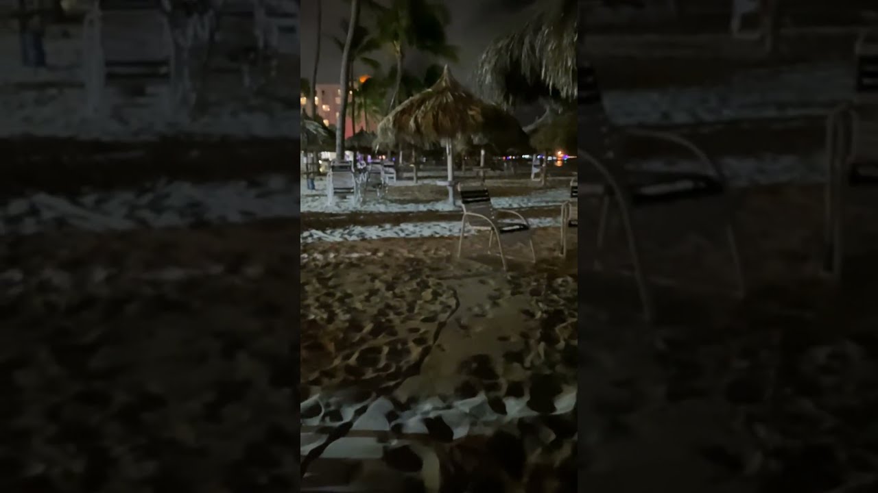 I’m portable on Aruba beach with an Endfed random wire antenna