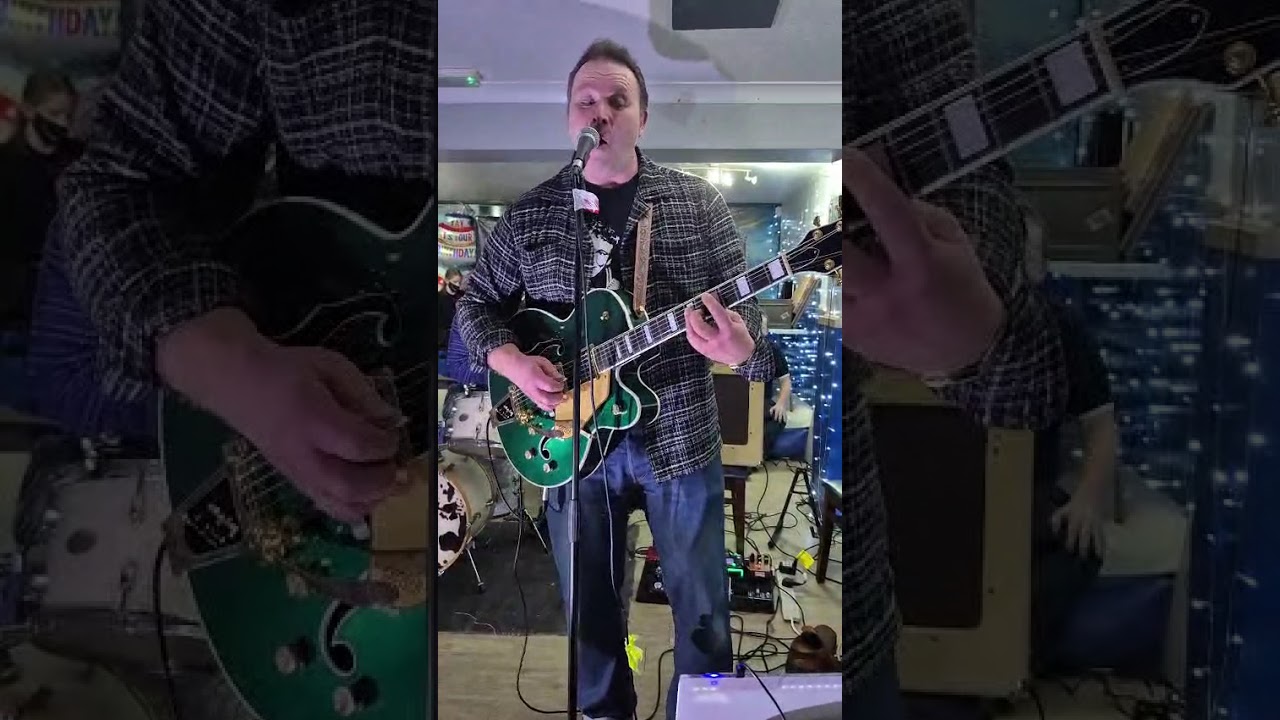 Darrel Higham @ Boozinstoke  Blue Jeans Etc