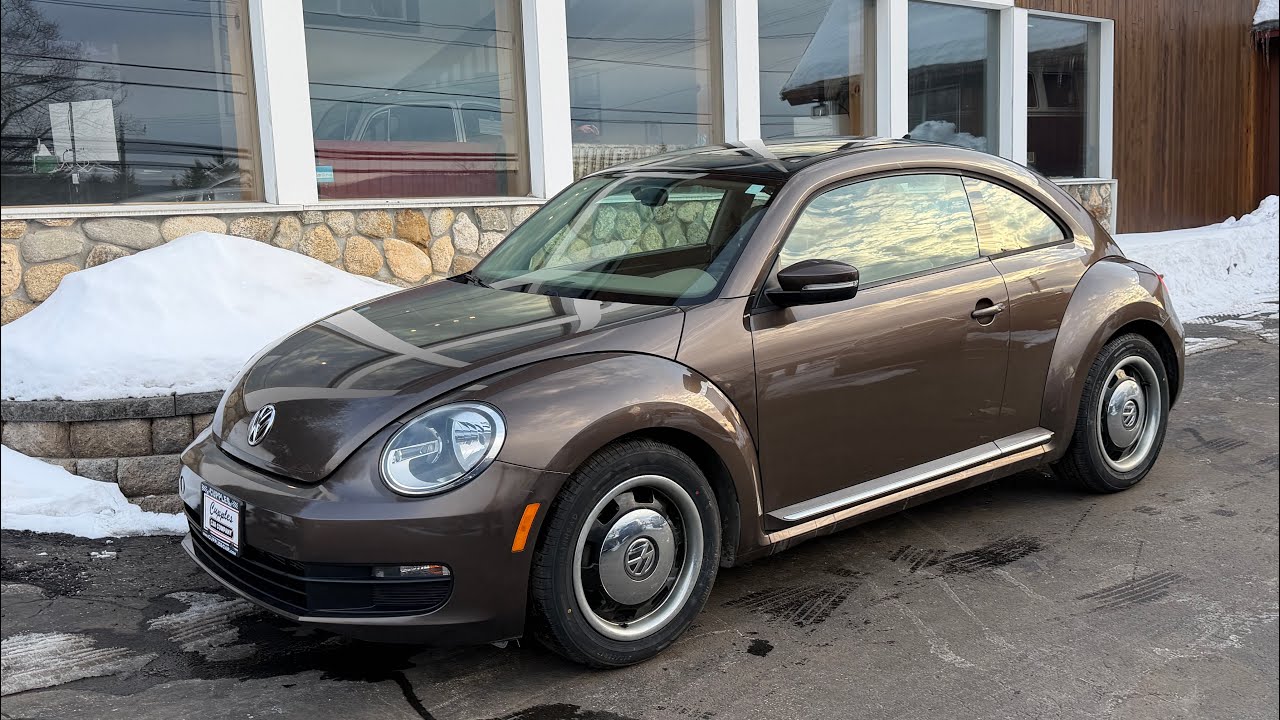 2014 Volkswagen Beetle 1.8T with sunroof 