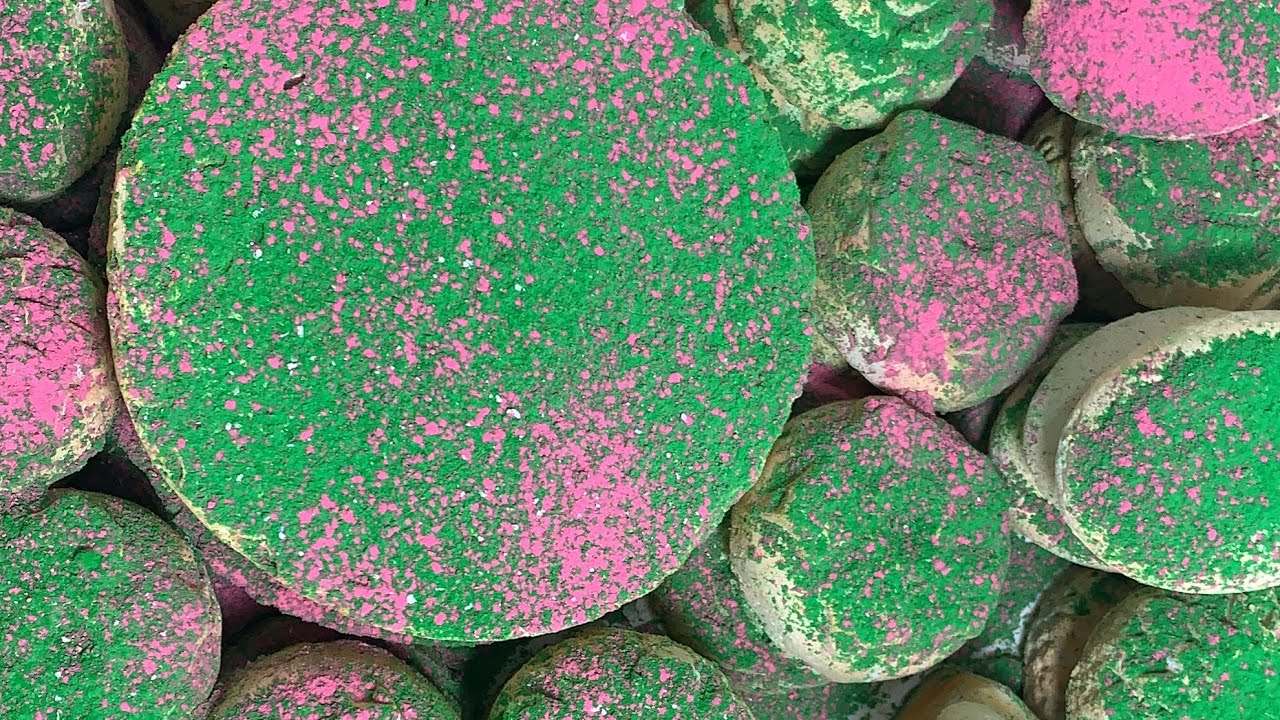 ASMR ~ Green Reformed Gym Chalk Crumbles ~ Satisfying