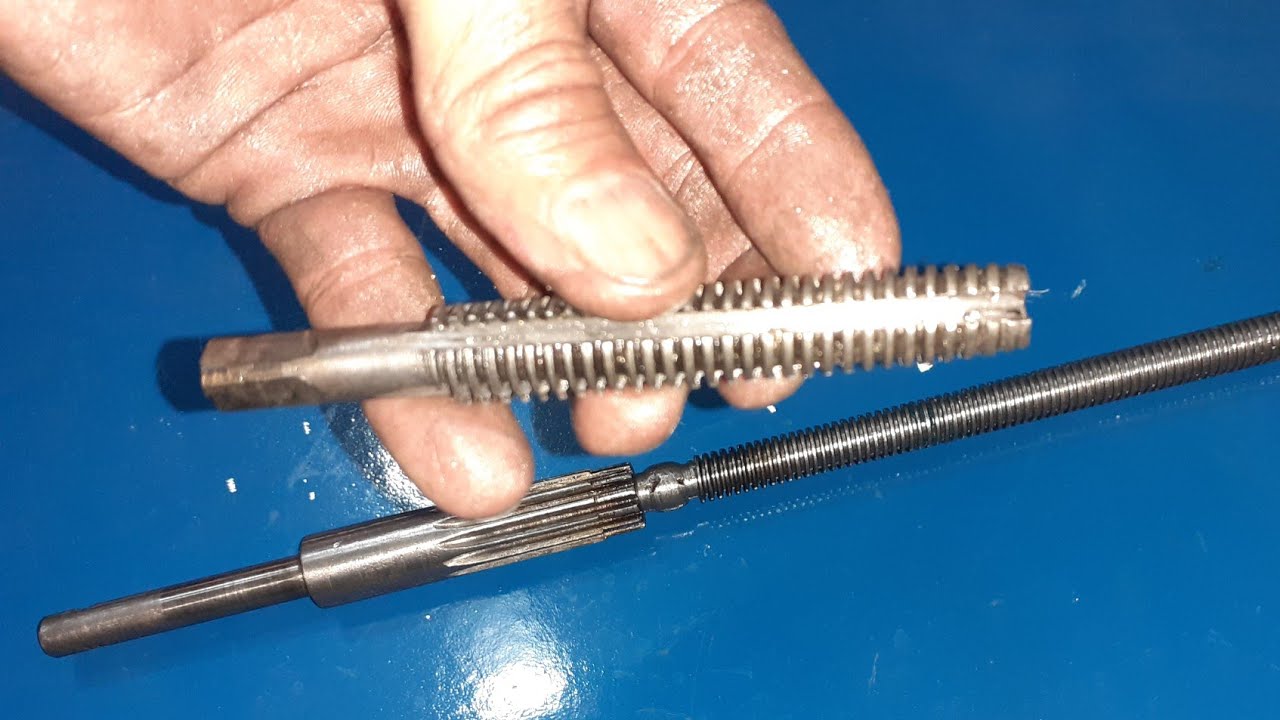 Fabricação macho rosca quadrada e fuso torno Joinville