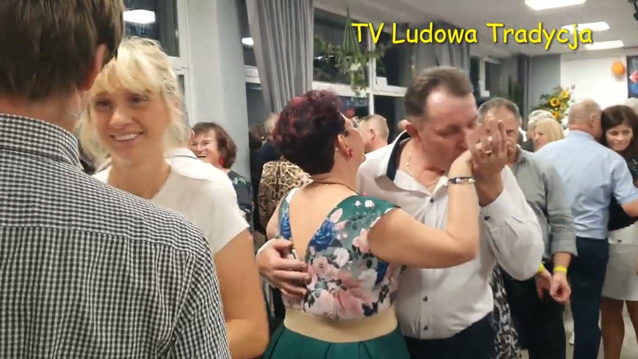 WALC WILEŃSKI KOCHANA A WIĘC PŁYŃMY W NIM DO BIAŁEGO RANA