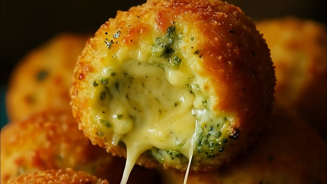 POTATO CHEESE BALL |CRISPY POTATO CHEESE BALL | CRISPY & CHEESY POTATO SNACKS | BARRELKITCHEN 