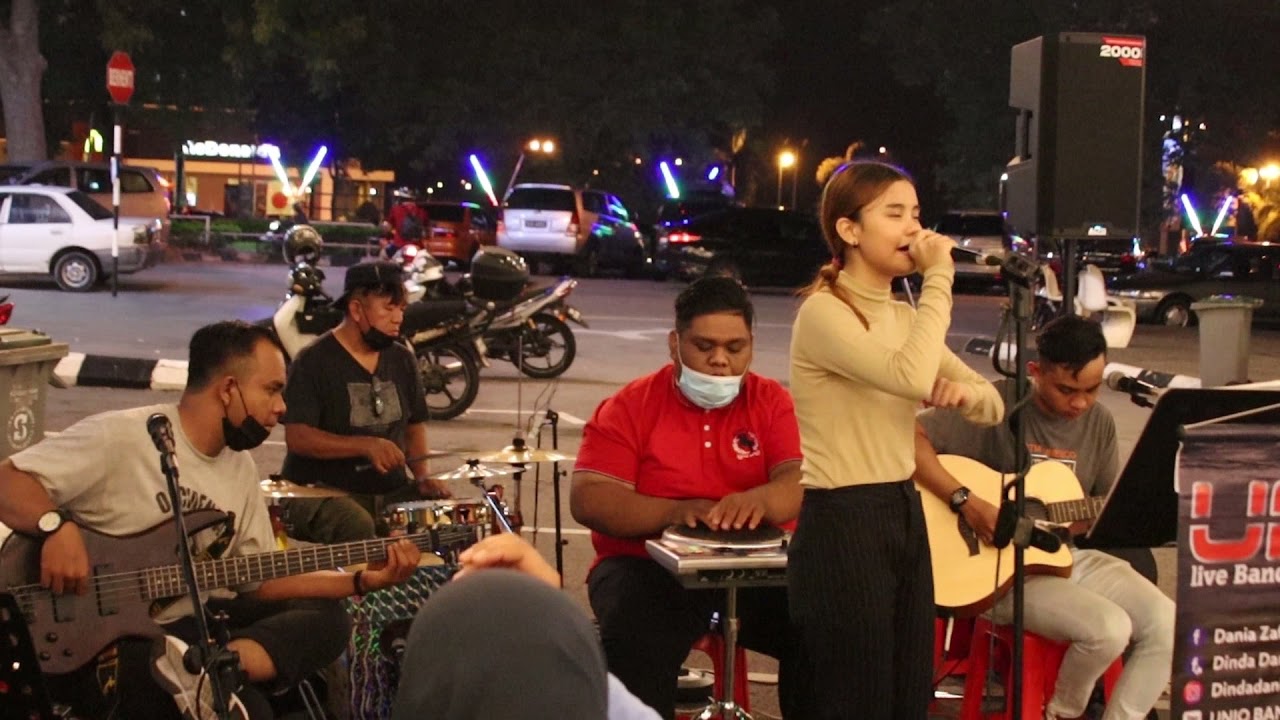 Semua takut sama Dinda Dania... Teman - Iman Troye cover by Dinda Dania