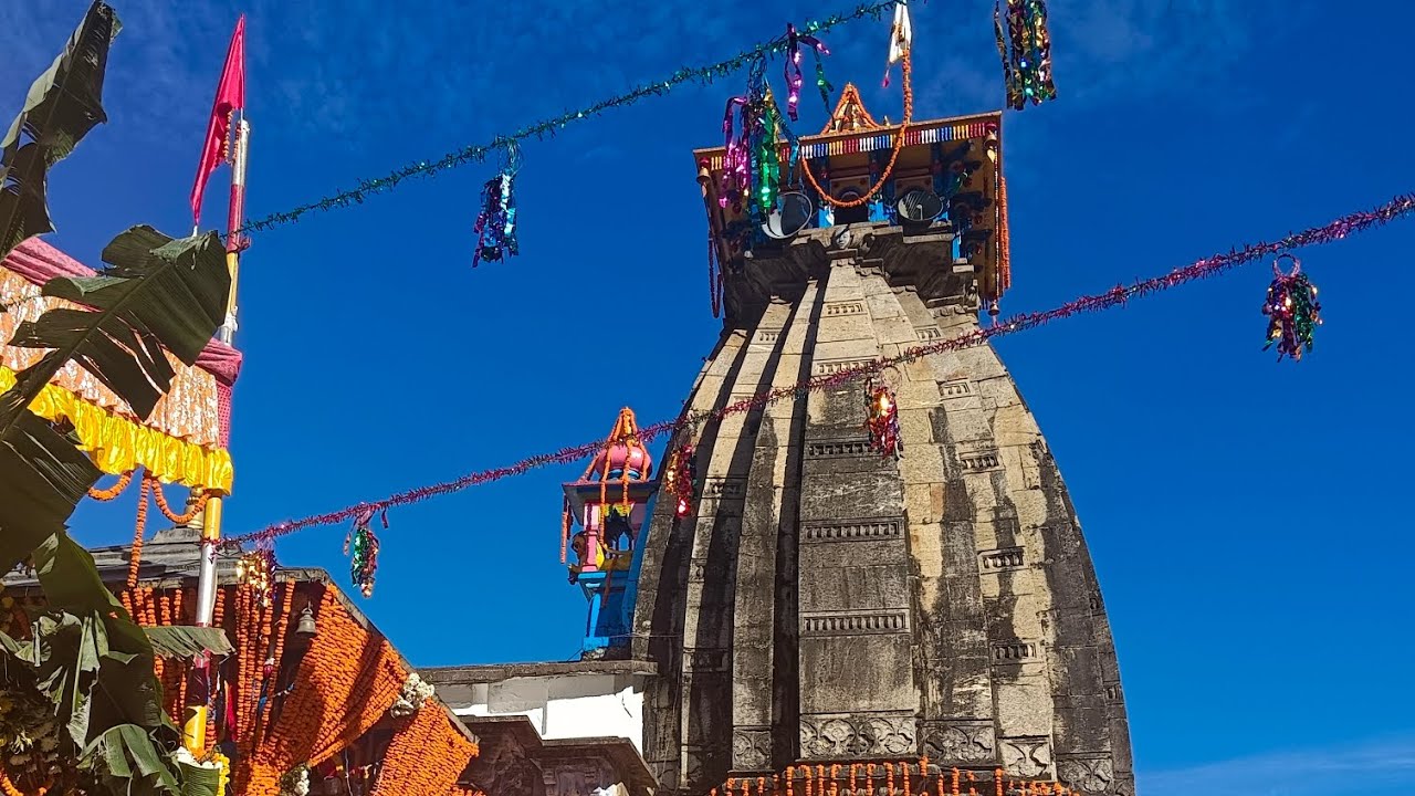ओंकारेश्वर मंदिर उखीमठ दर्शन और मंत्रोच्चारण वेदपाठक  पंडित श्री नवीन मैठानी जी द्वारा