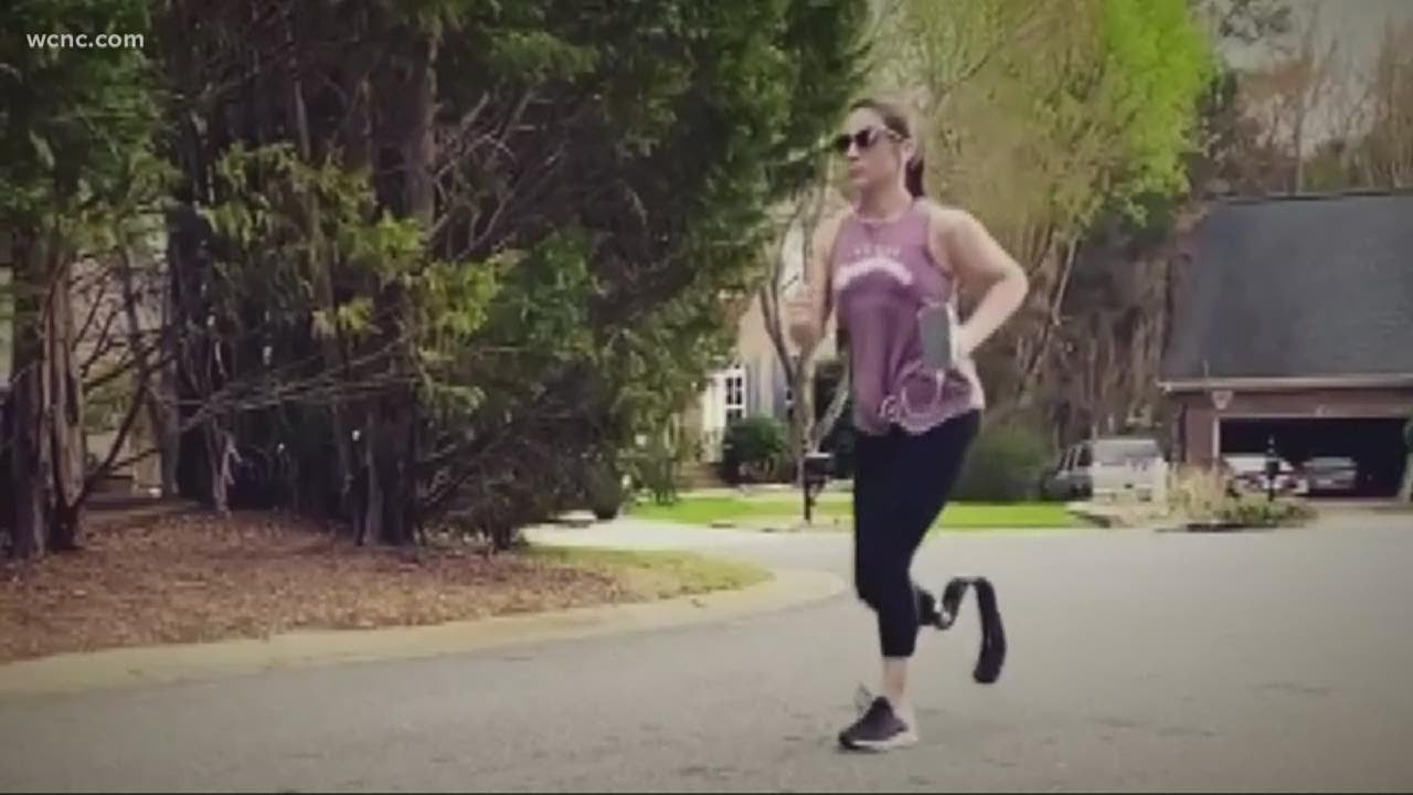 Charlotte mom who lost her foot to cancer helps save another mom with same diagnosis