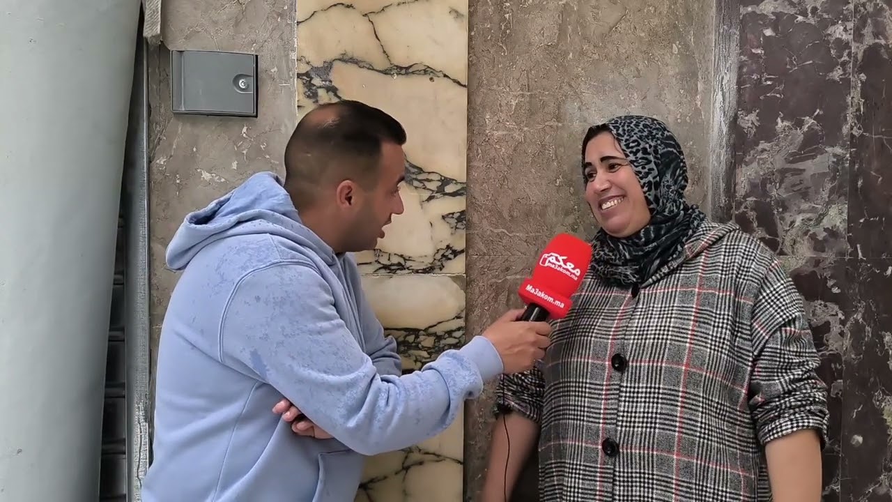عندها 43 عام وبعقلها تبارك الله 😱😱 باغا راجل في الحلال ويكون ولد الناس