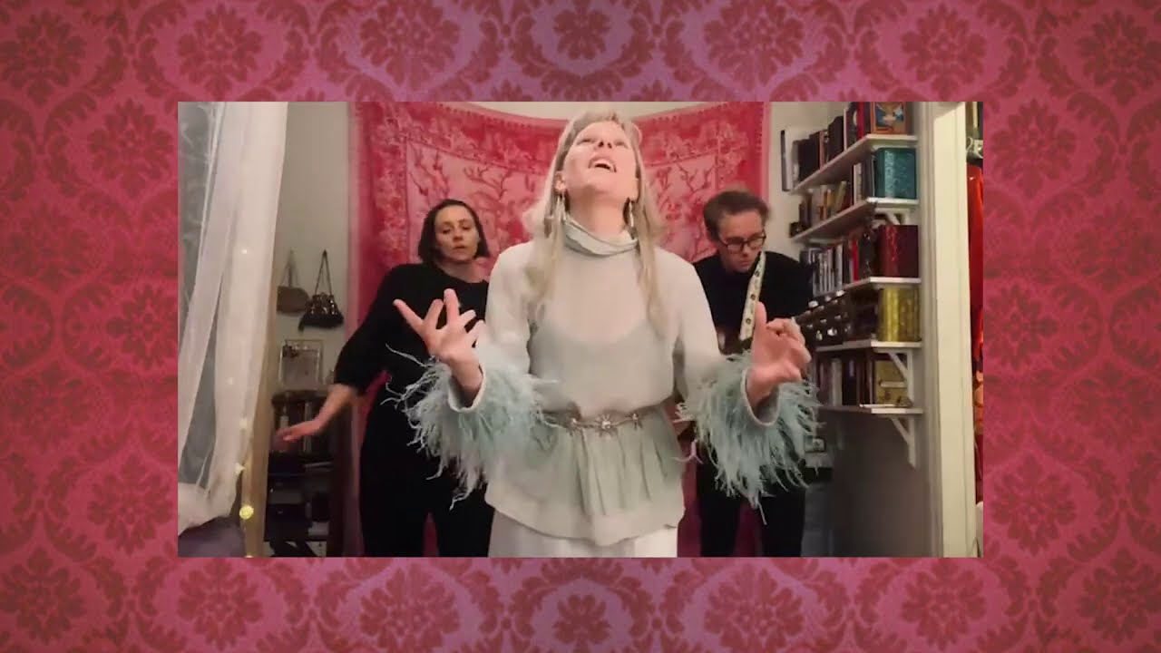 AURORA - Runaway (acoustic video)