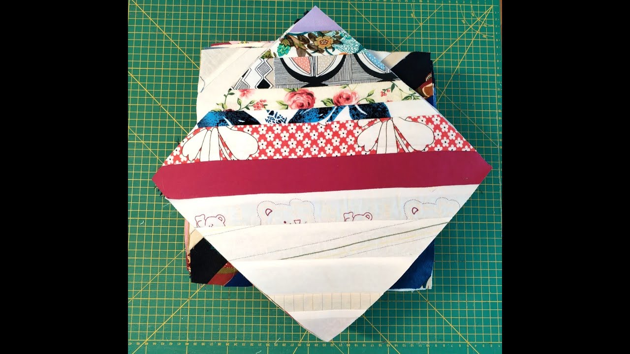 DIY Upcycling old clothes and fabric scraps into a blanket.Утилизация старой одежды и обрезков ткани