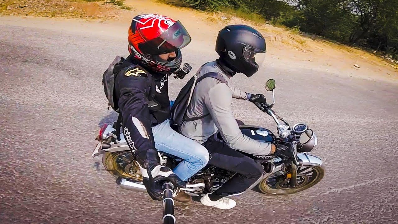 Honda Highness CB 350 Pillion Seat Review: Your Ass Is On The Line