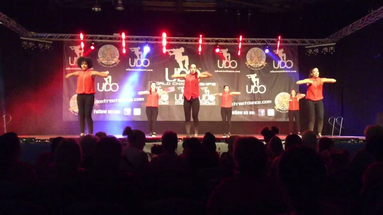 Dance-A-Holics(Buenting Sport Amstelveen)@ Finale WK 2013 Glasgow