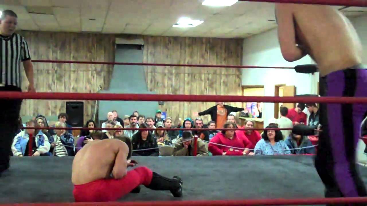 Markus Crane vs. Danny Cannon