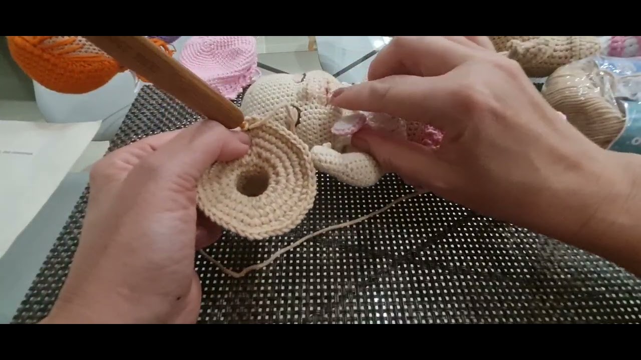 Cabeça - Mia- parte 1- Mia, a minha bebê amada ❤️- Lis Labre amigurumis ⚜️