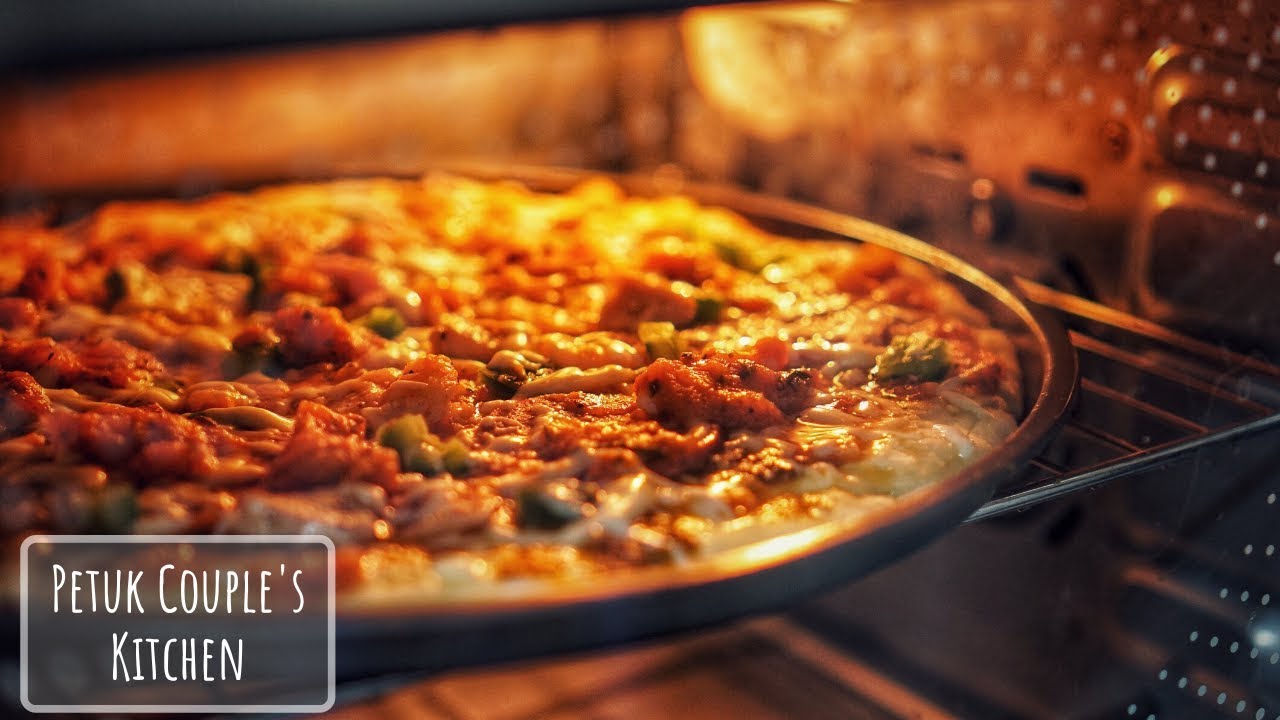 ইতালিয়ান পিজ্জা রেসিপি || Our Homemade Italian Pizza Recipe