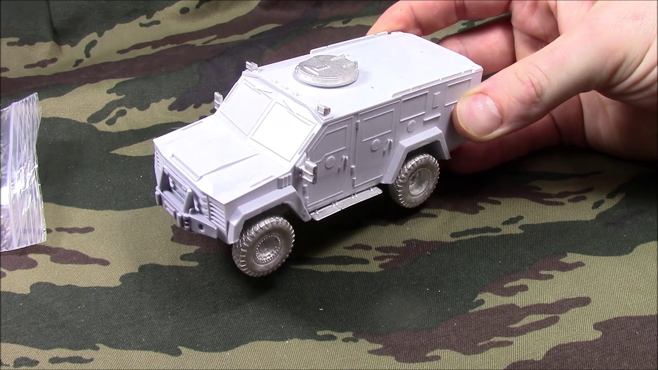 28mm Modern Bear Cat Vehicle