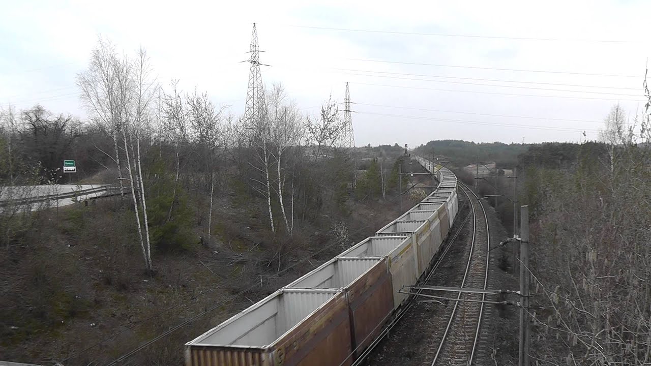 ET22 z kontenerami do transport&oacute;w intermodalnych INNOFREIGHT;Kowala