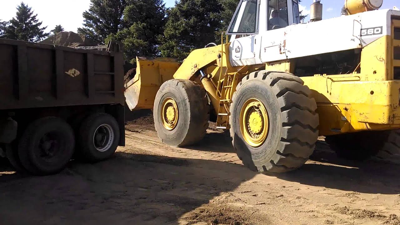 Hough 560