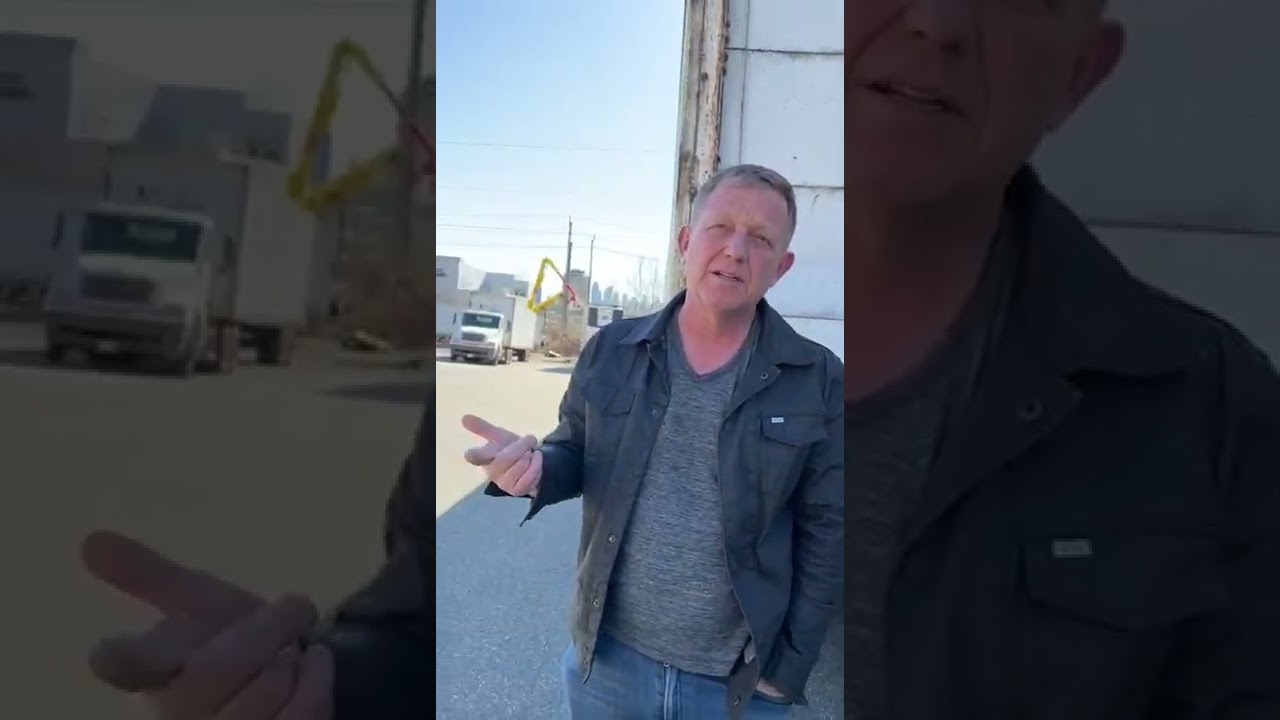 Mystery Trailer up for Auction - Jeff The Liquidator