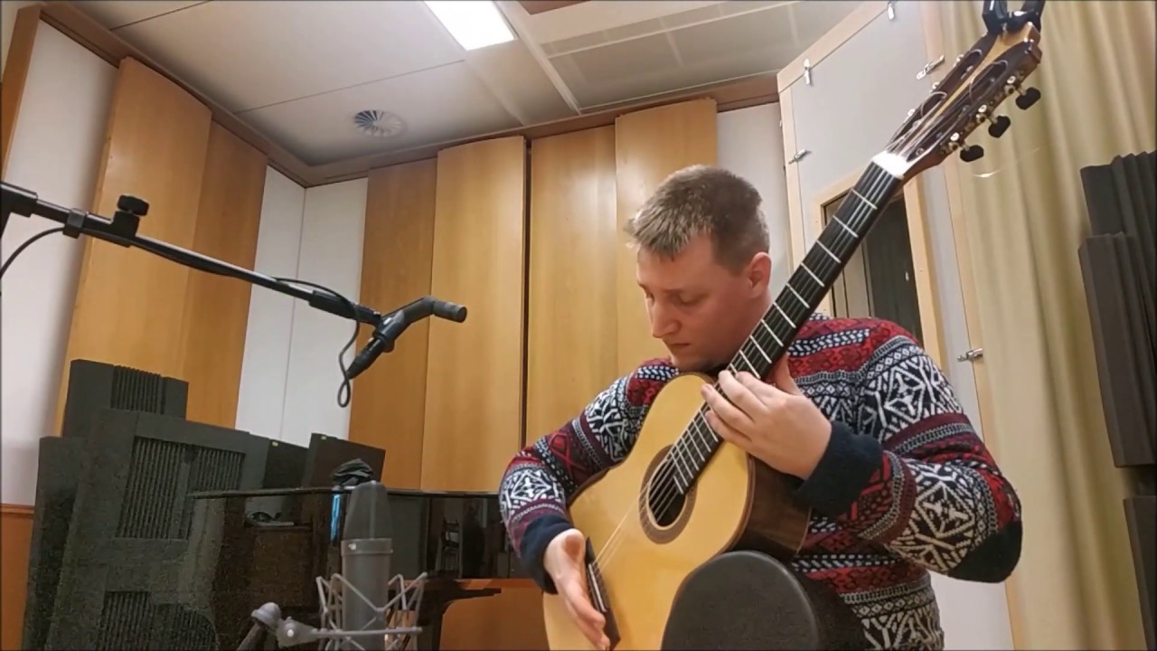 David Richter plays 