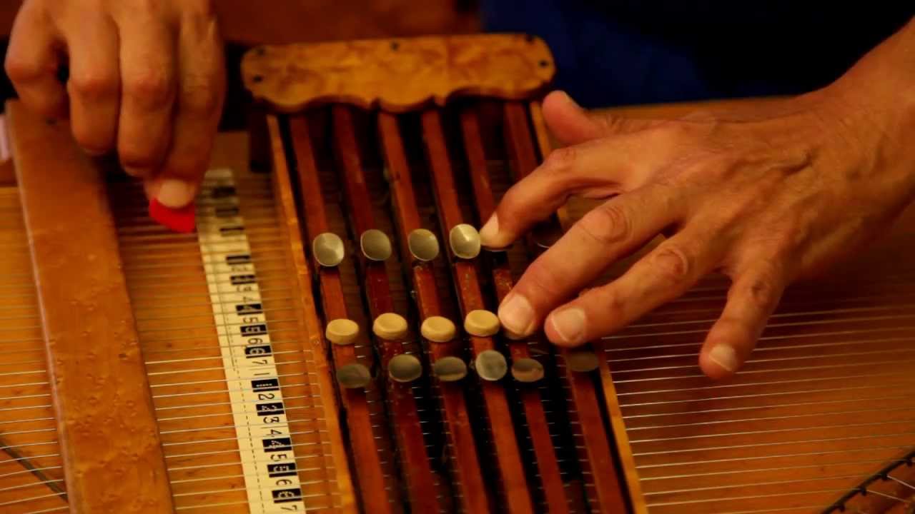 Concert Grand Autoharp