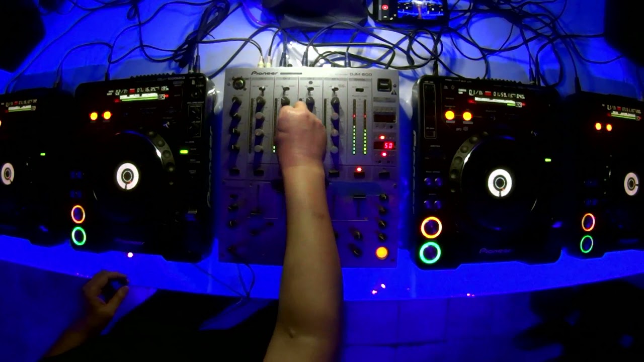 DANIEL LAVARRA - Techno Groove