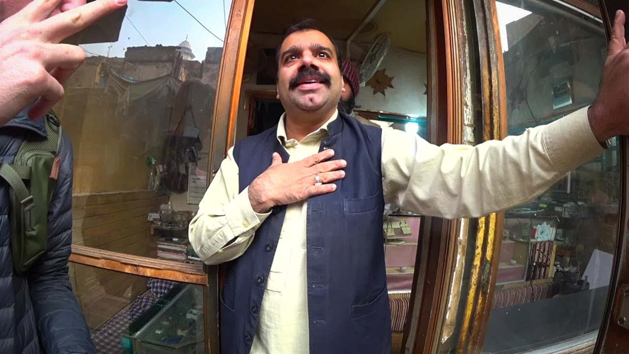 Be prepared for this in Pakistan😳 ‎پاکستان میں اس کے لیے تیار رہیں